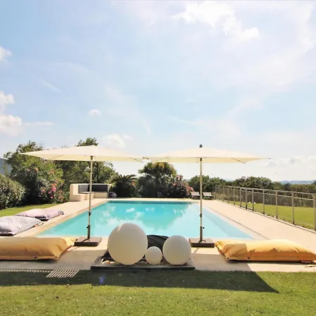 Le Domaine Des Vignes-spacieuse Villa/piscine *