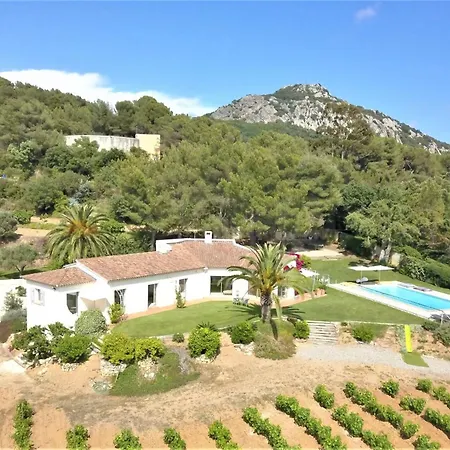 Le Domaine Des Vignes-spacieuse Villa/piscine Villa *