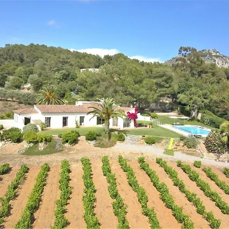 Villa Le Domaine Des Vignes-spacieuse Villa/piscine Hyeres