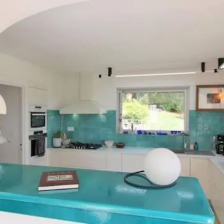Le Domaine Des Vignes-spacieuse Villa/piscine Villa *