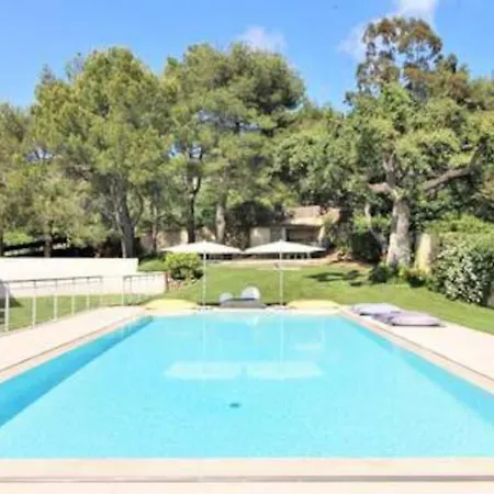Villa Le Domaine Des Vignes-spacieuse Villa/piscine Hyeres